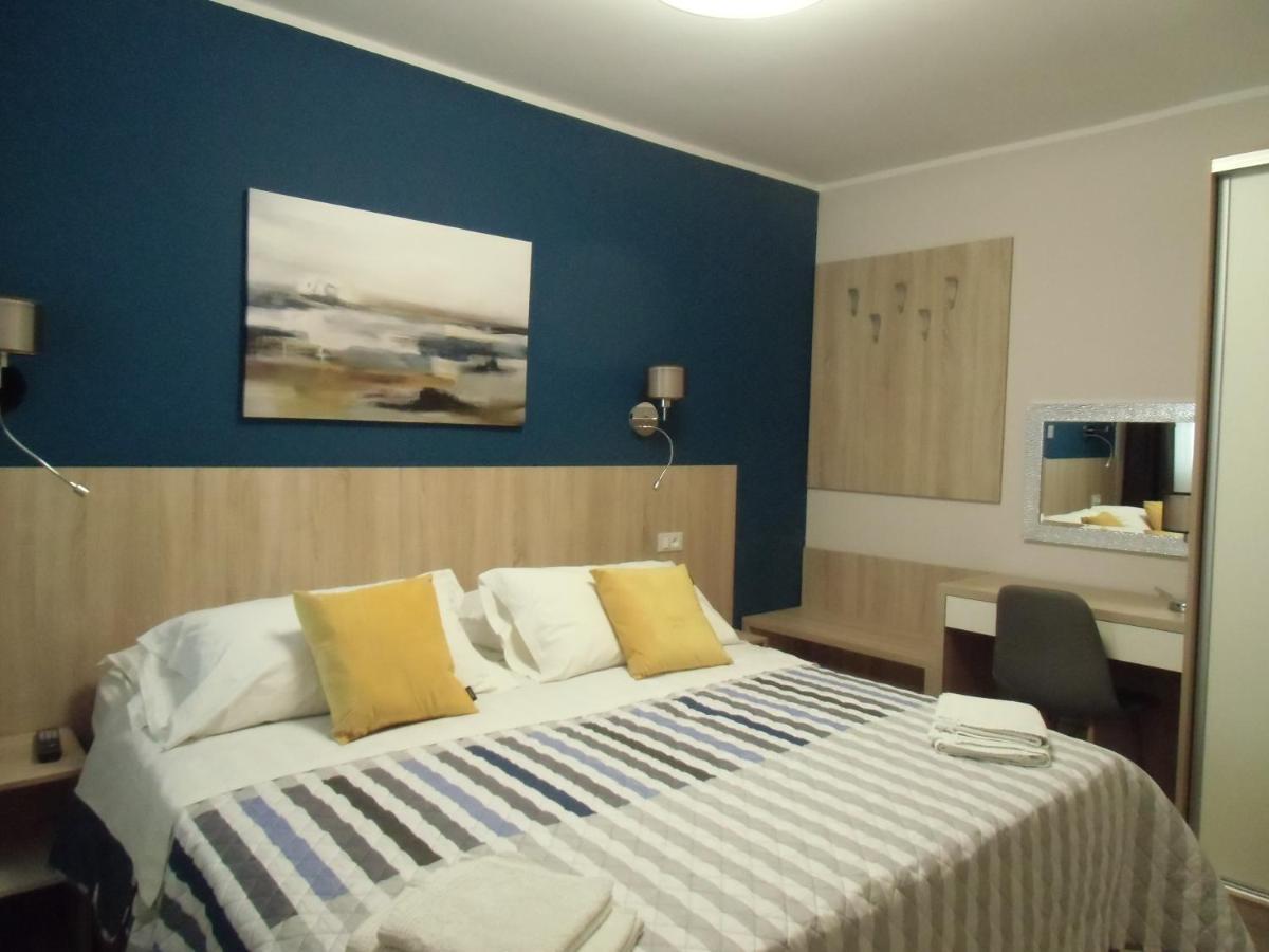 Apartments Romano Rovinj Bagian luar foto