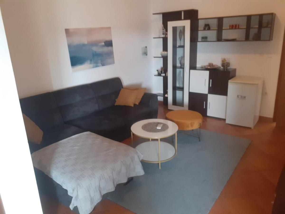 Apartments Romano Rovinj Bagian luar foto