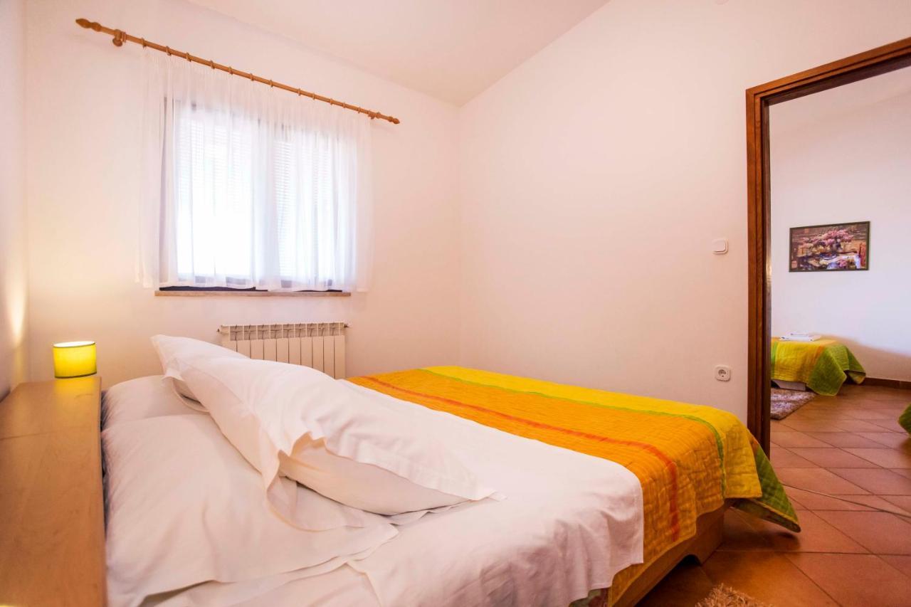 Apartments Romano Rovinj Bagian luar foto