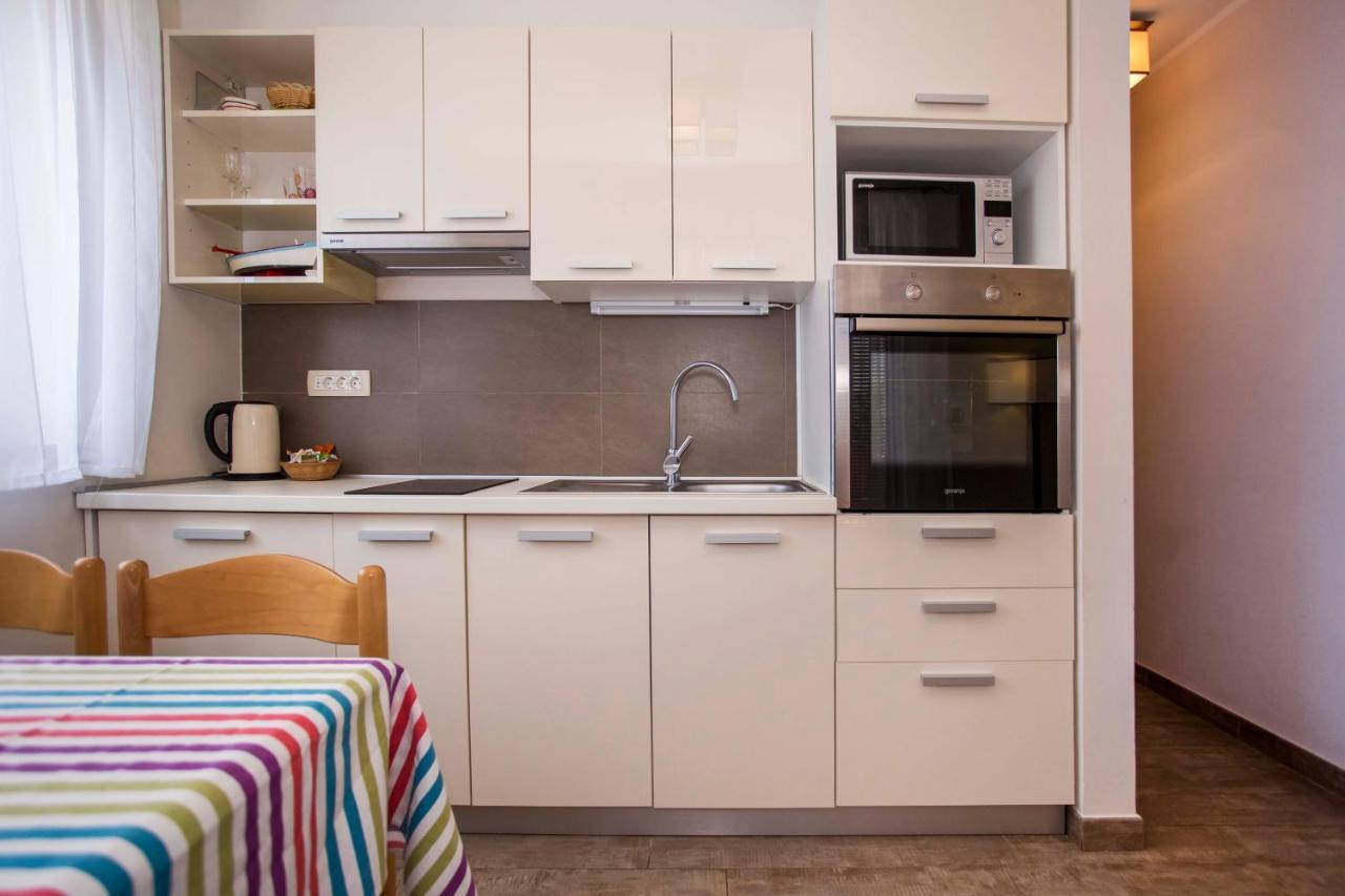 Apartments Romano Rovinj Bagian luar foto
